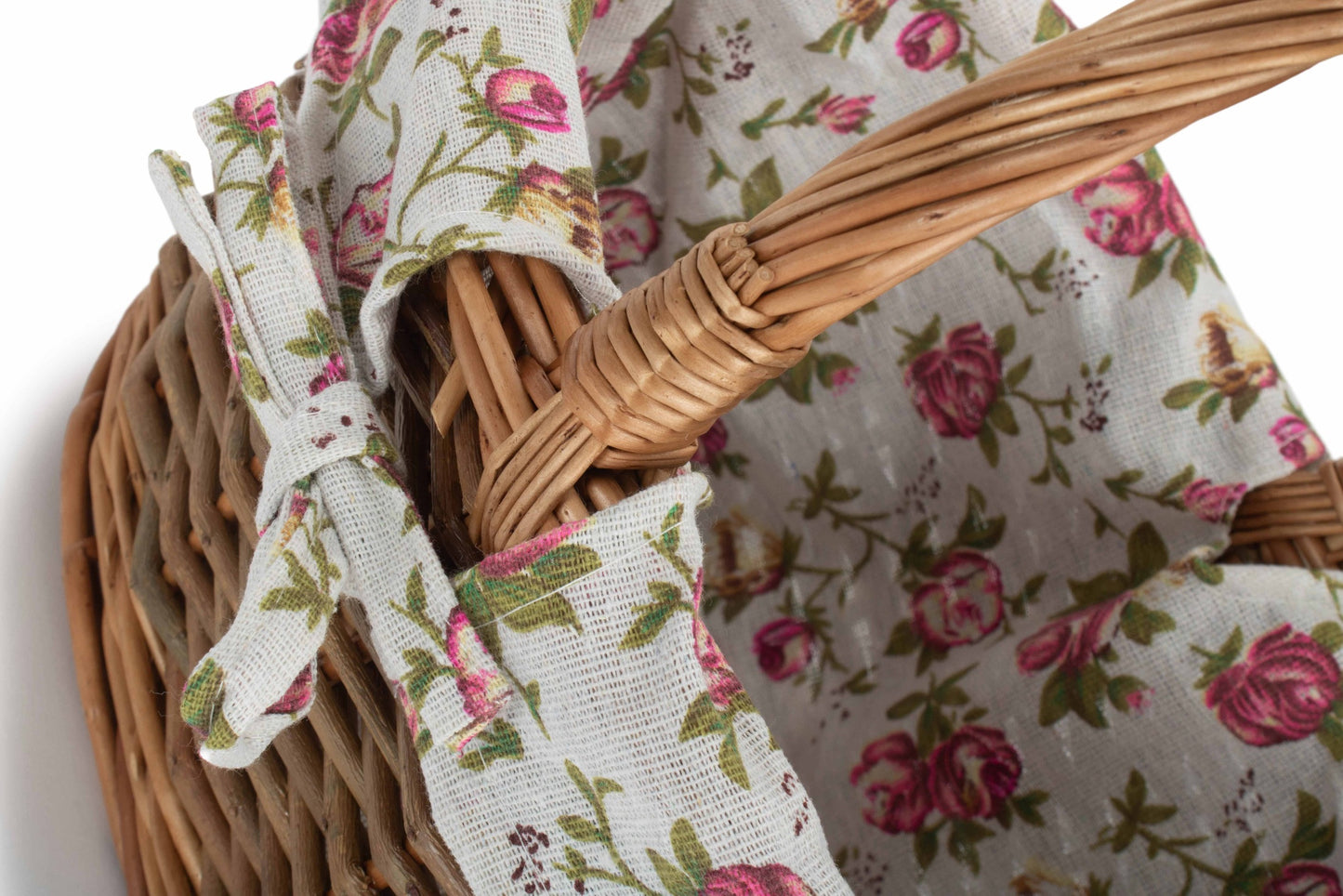 Oval Unpeeled Willow Shopper Basket with Garden Rose Lining - Size 1 Small