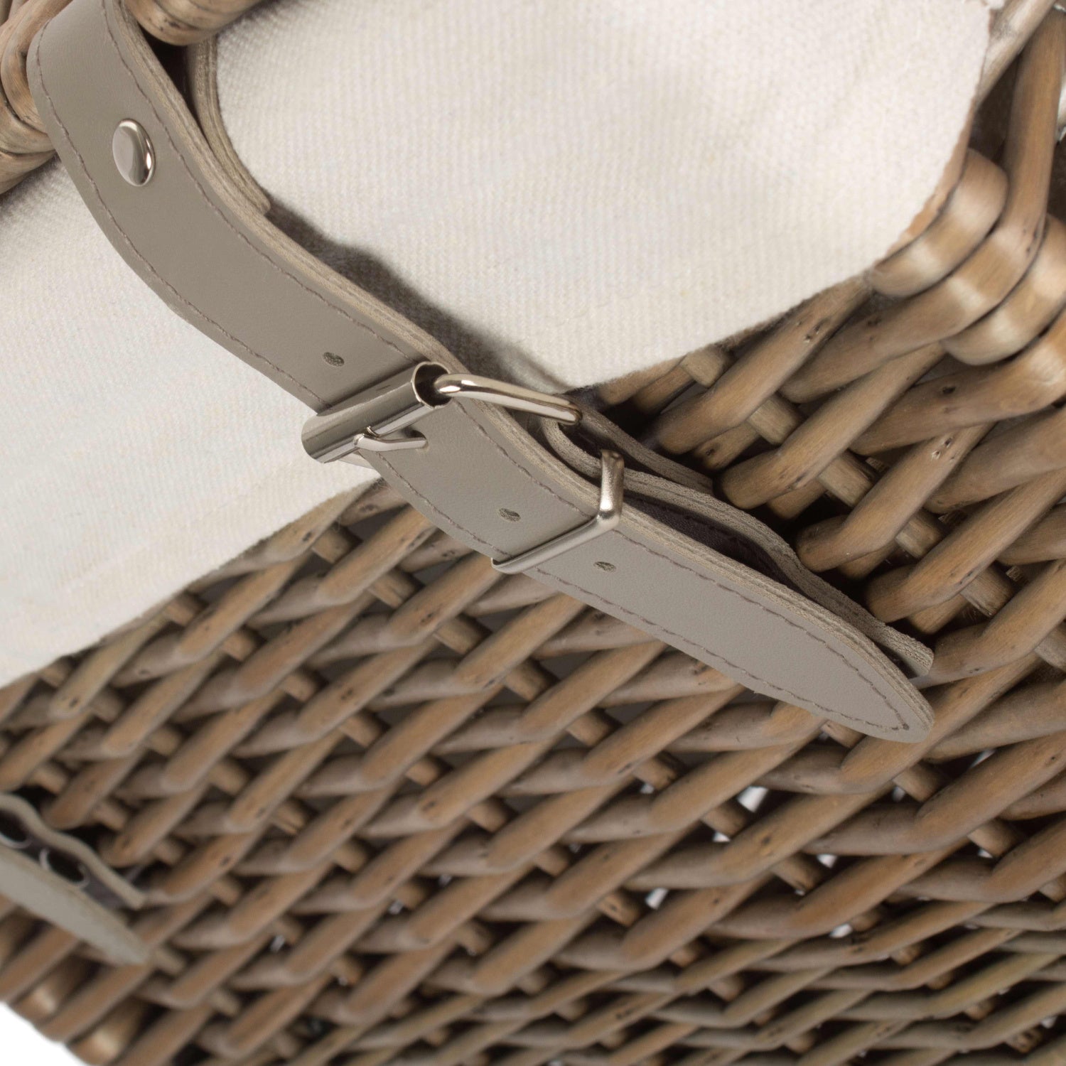 Boutique Antique Wash Willow Storage Laundry Hamper with Lining - Small