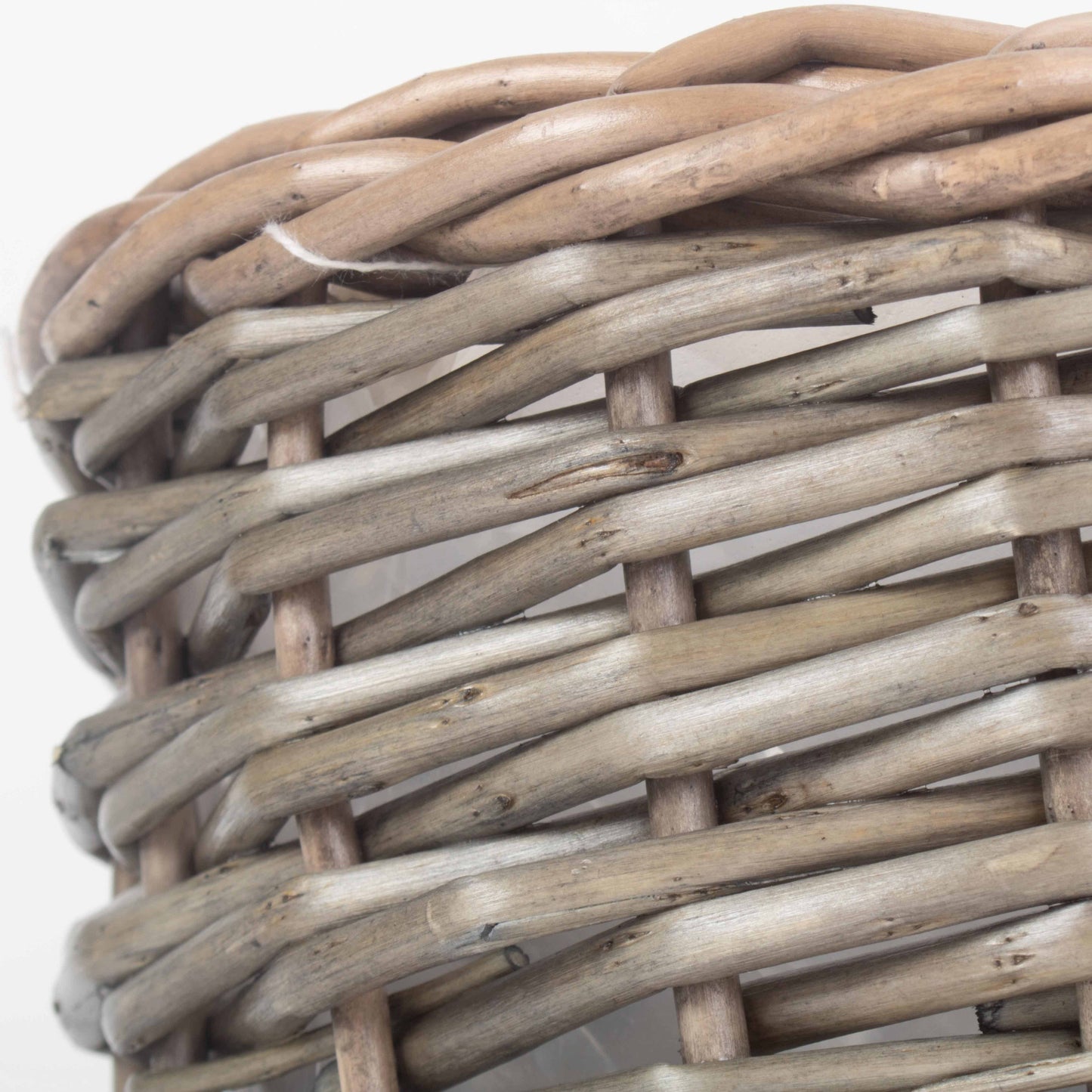 Small Round Antique Wash Lined Willow Planter