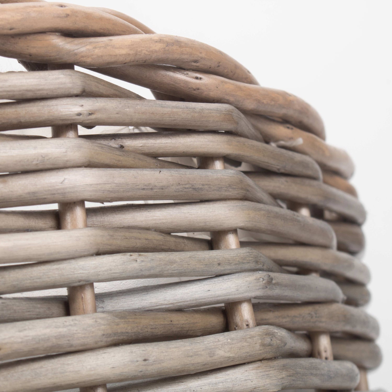 Large Round Antique Wash Lined Willow Planter