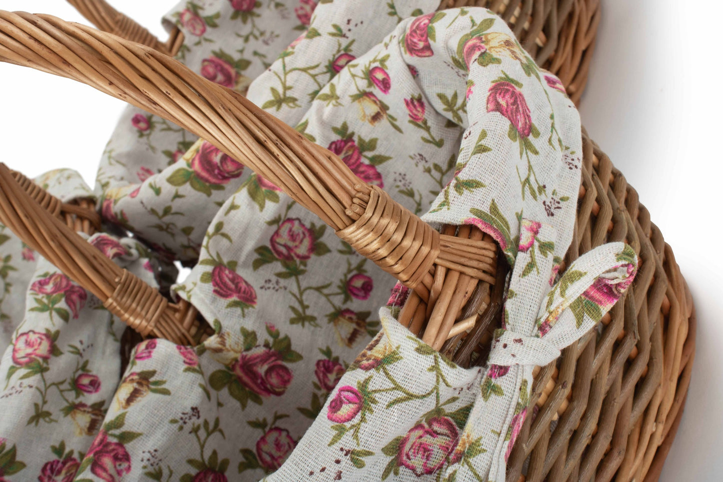 Oval Unpeeled Willow Shopper Basket with Garden Rose Lining Set 3