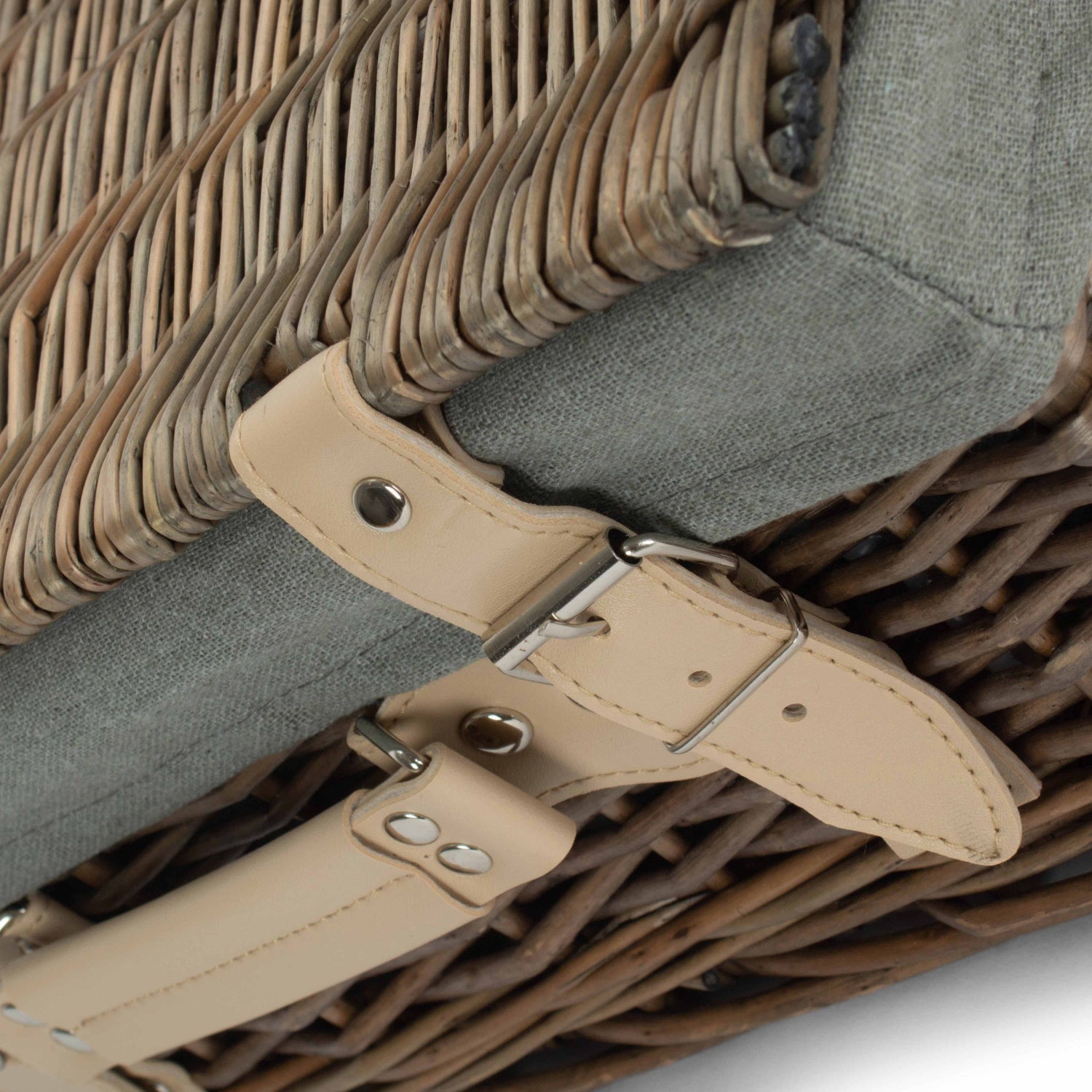 14 Inch Antique Wash Willow Hamper with Grey Sage Lining