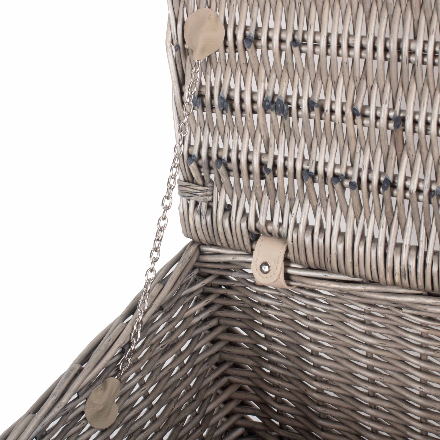 20 Inch Antique Wash Willow Hamper