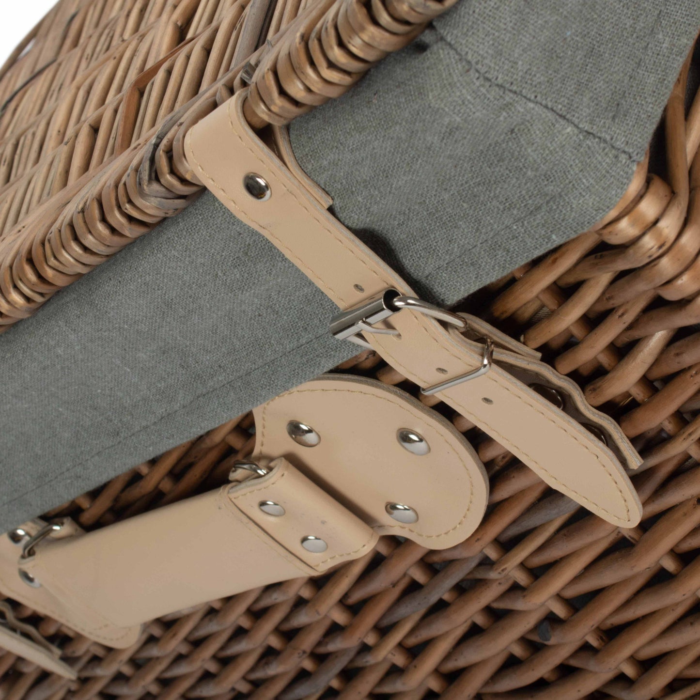20 Inch Antique Wash Willow Hamper with Grey Sage Lining