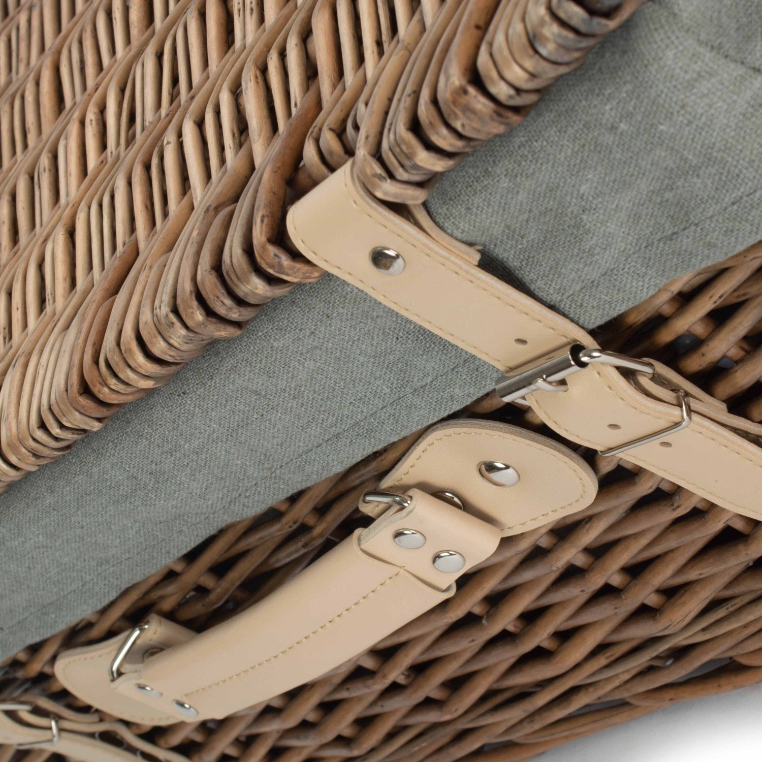 18 Inch Antique Wash Willow Hamper with Grey Sage Lining