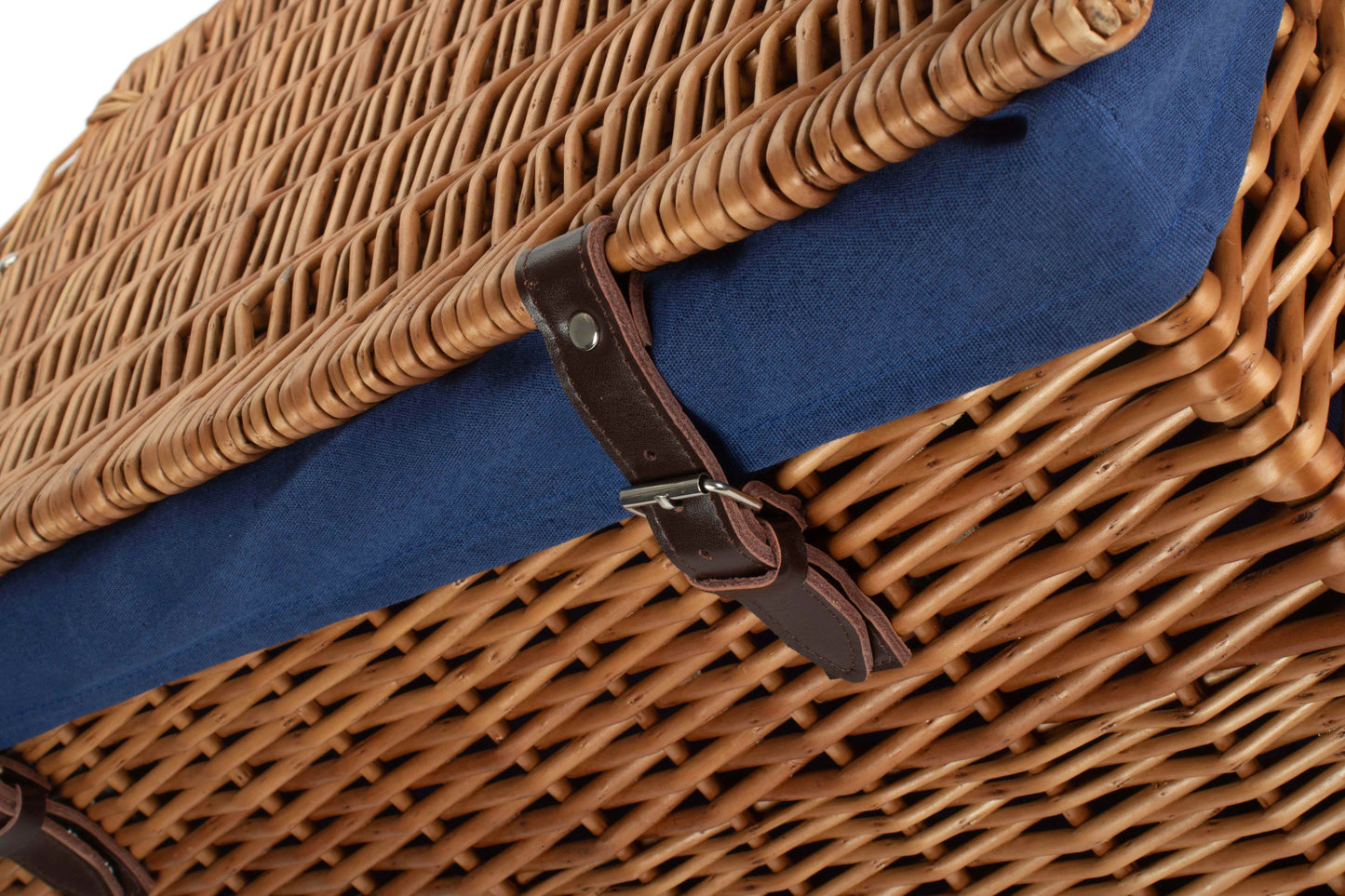 24" Double Steamed Willow Chest Hamper Trunk with Navy Blue Lining