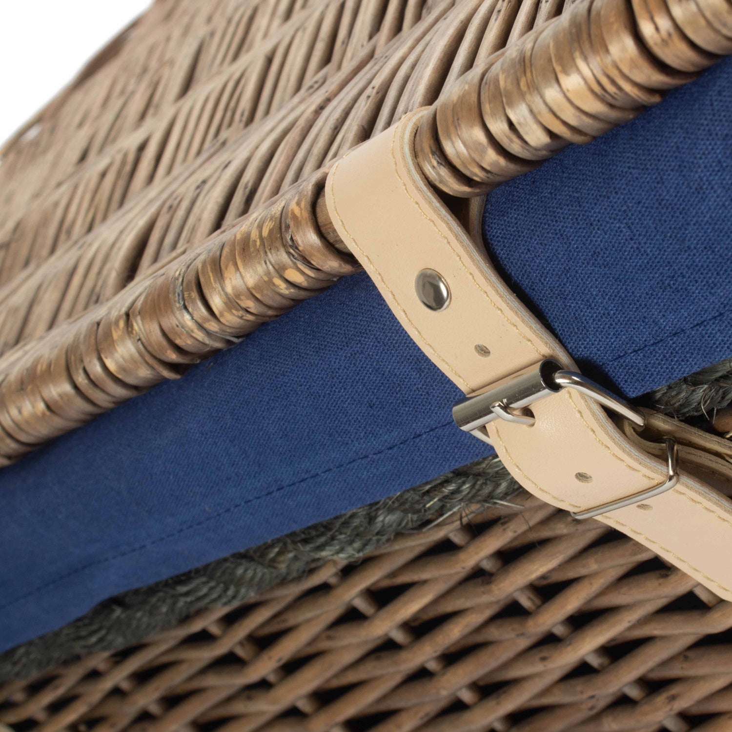 24 Inch Antique Wash Willow Rope Handled Trunk with Navy Blue Lining