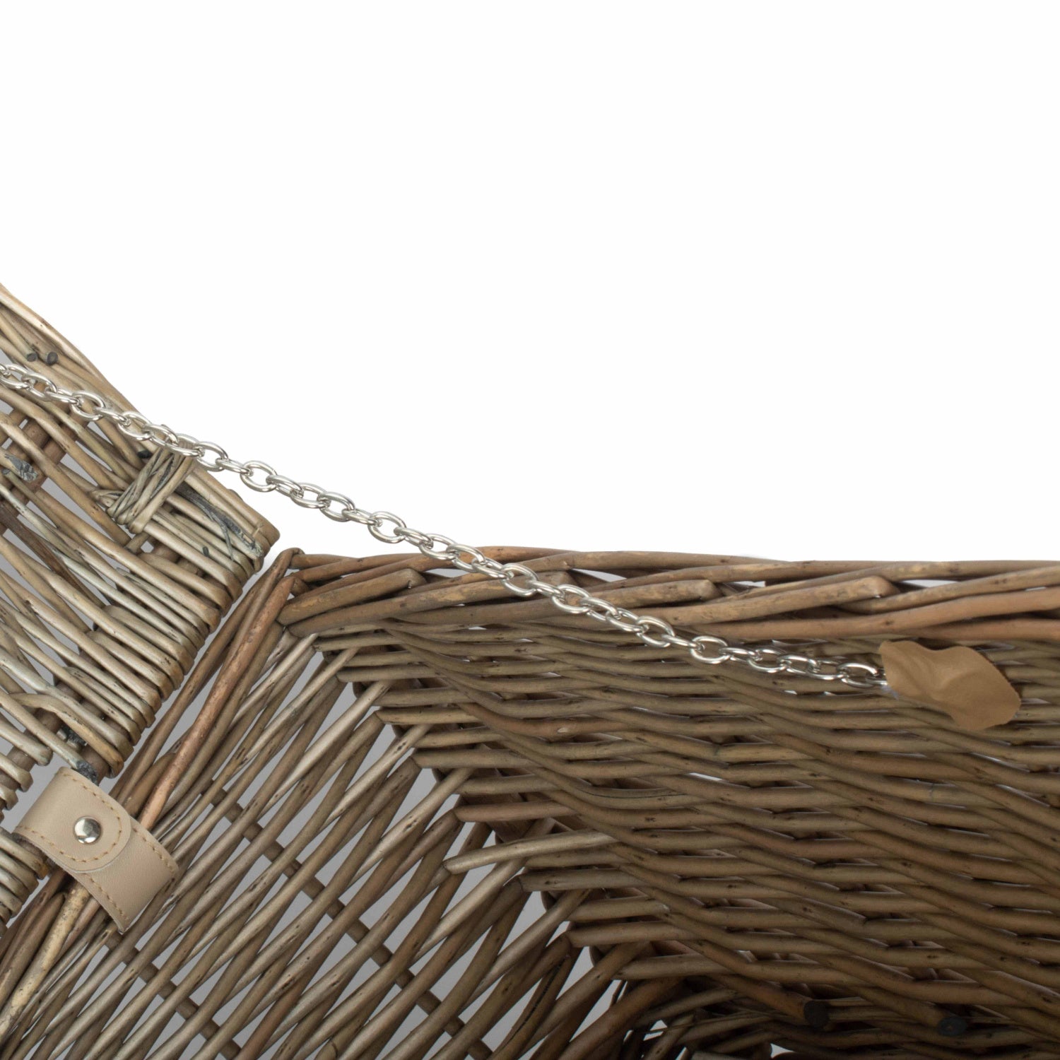 22 Inch Antique Wash Willow Hamper