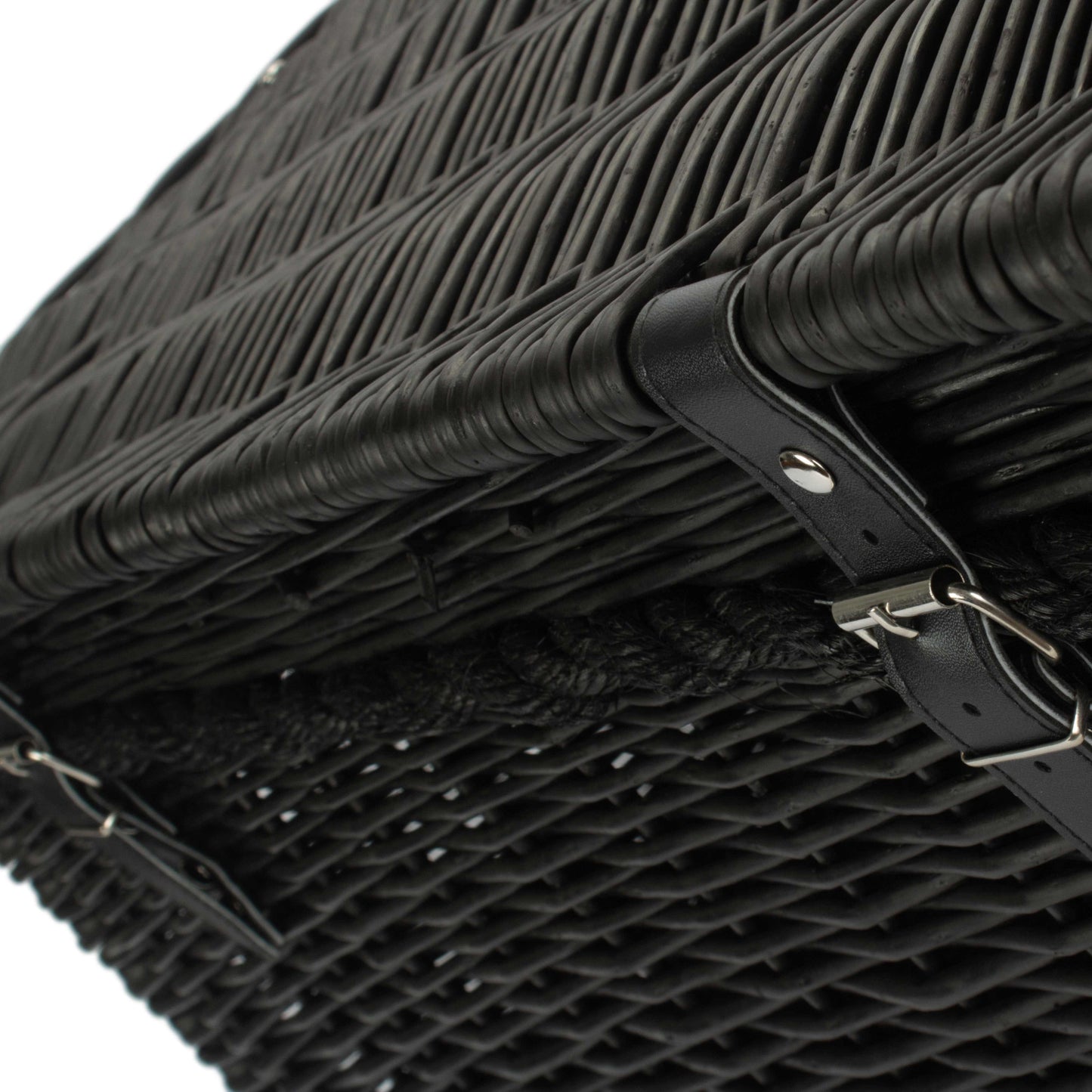 27 Inch Black Willow Rope Handled Hamper Trunk
