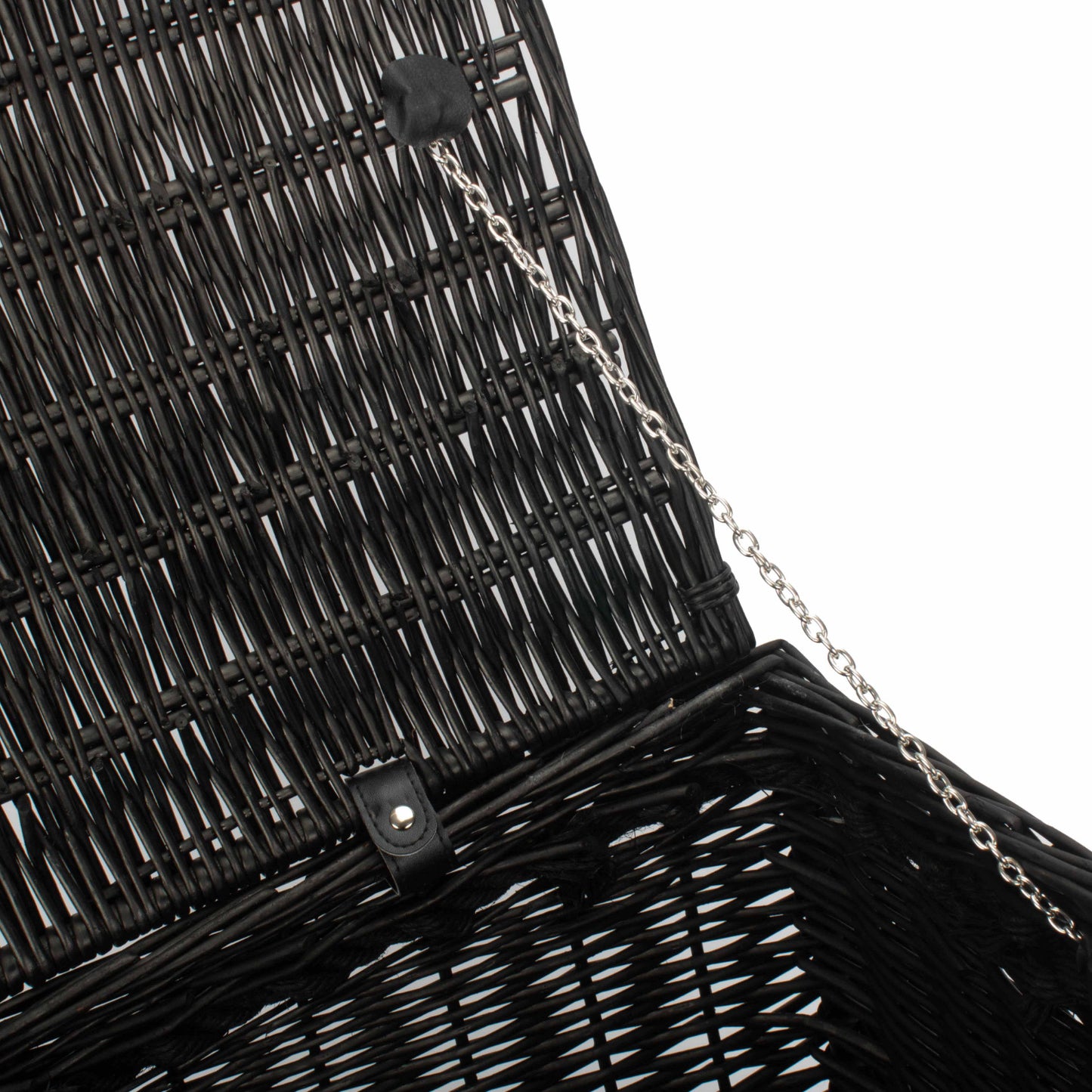 27 Inch Black Willow Rope Handled Hamper Trunk