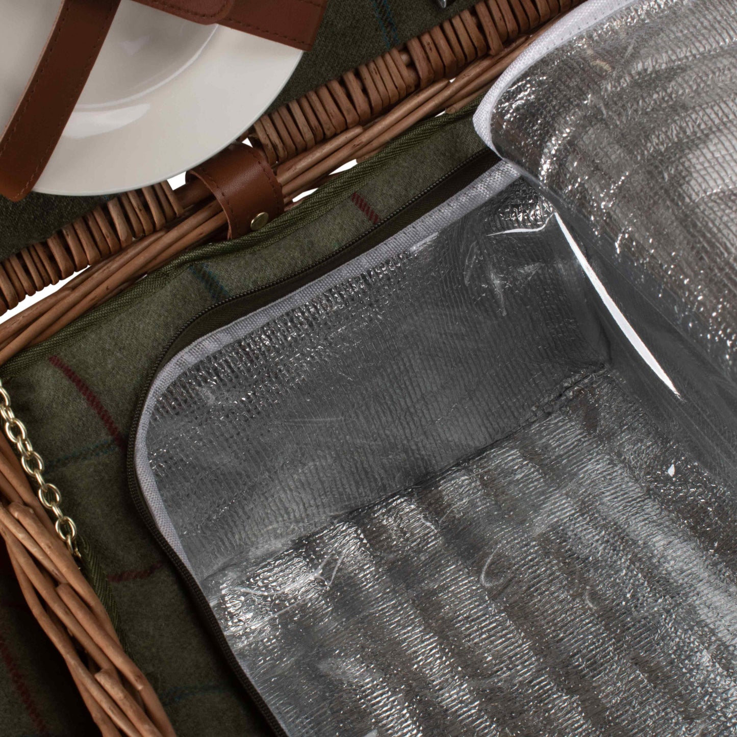 4 Person Green Tweed Hamper