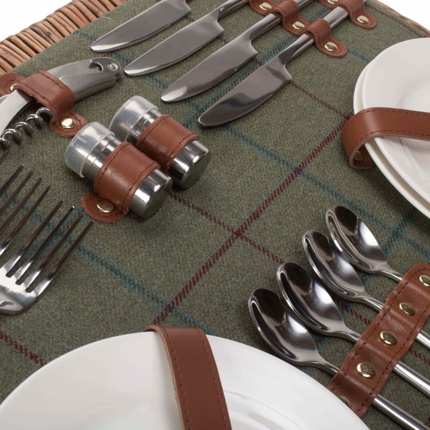 4 Person Green Tweed Hamper