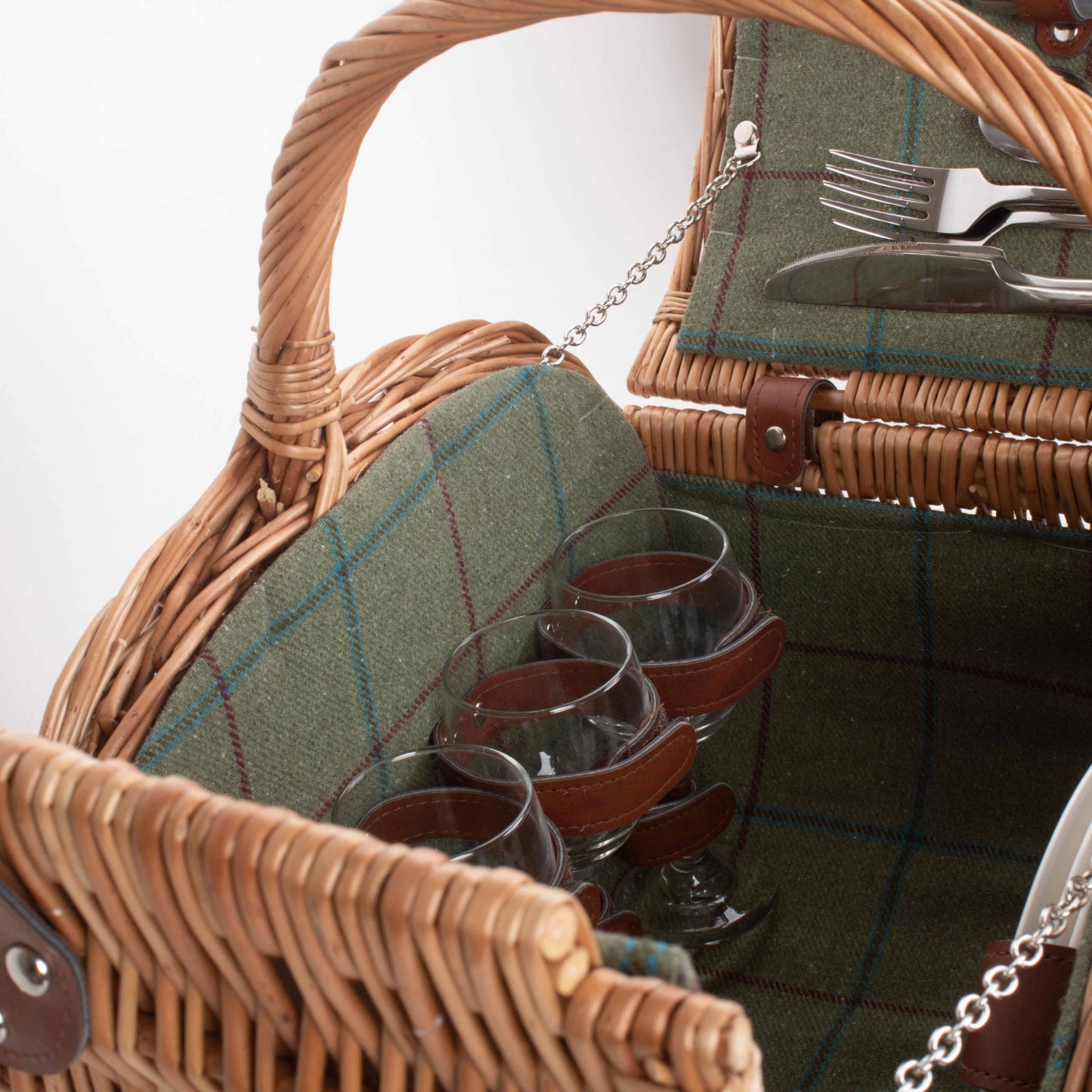 4 Person Oval Green Tweed Hamper