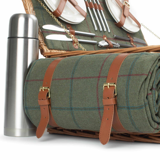 4 Person Deluxe Green Tweed Hamper