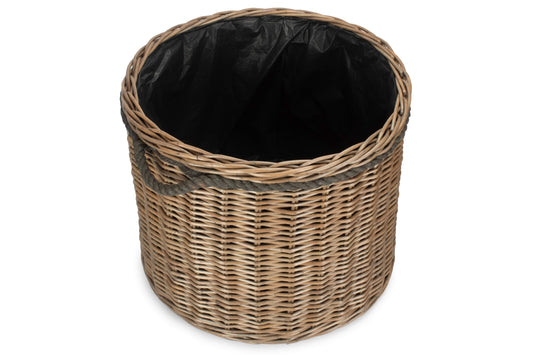 Round Willow Patio Planter With Black Plastic Lining