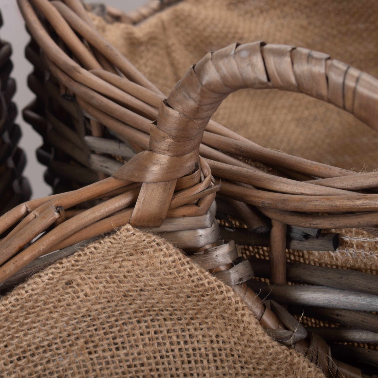 Scoop Neck Antique Wash Hessian Lined Basket Set 3