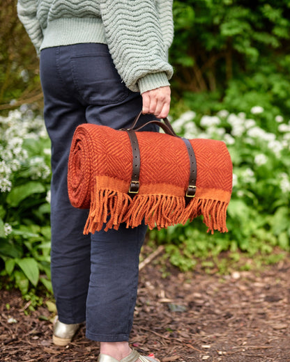 Waterproof Picnic Blanket: Rowan & Beech