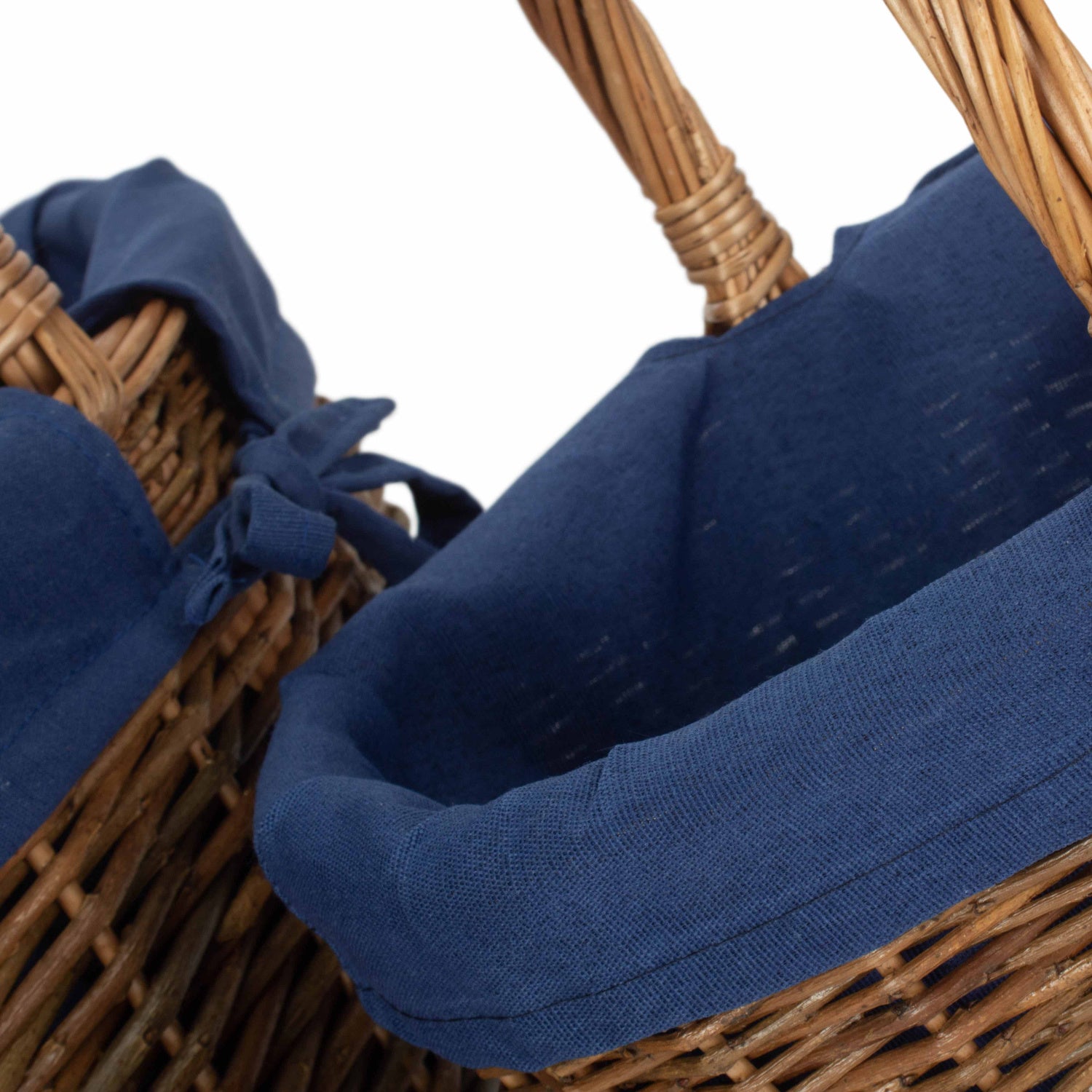 Country Oval Shopper With Navy Blue Lining Set 2