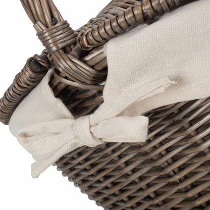 Antique Wash Finish Willow Oval Picnic Basket with White Lining