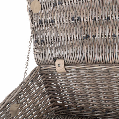 18 Inch Antique Wash Willow Hamper