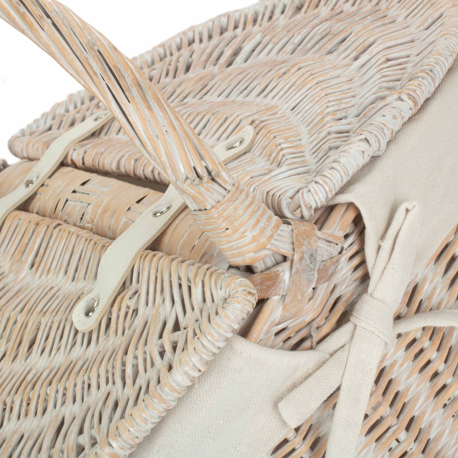 White Wash Finish Oval Picnic Hamper Basket with White Lining