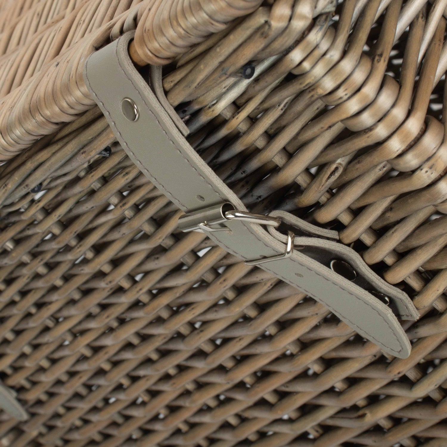 Size 2 - Antique Wash Willow Vintner Storage Hamper