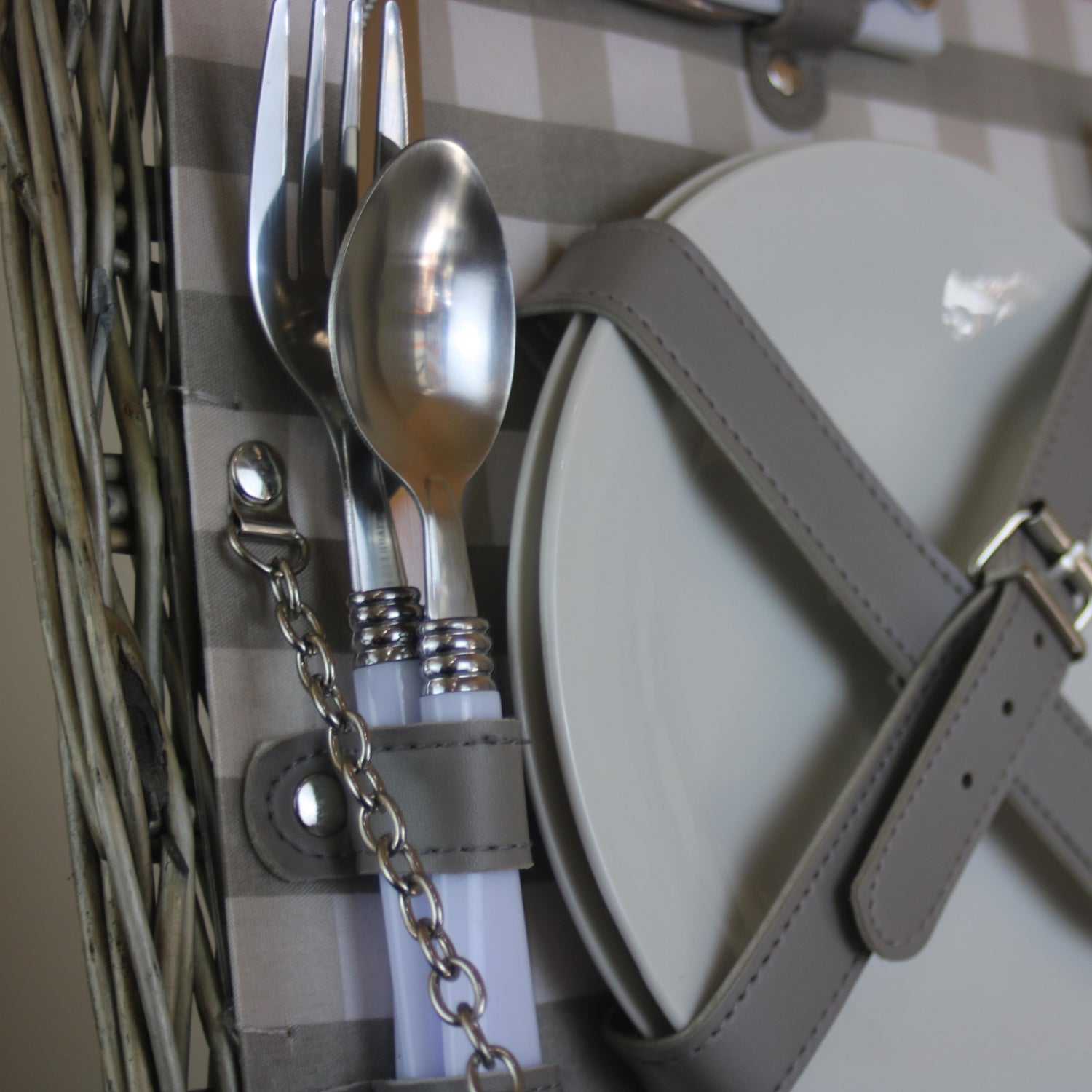 2 Person Grey Checked Chiller Hamper