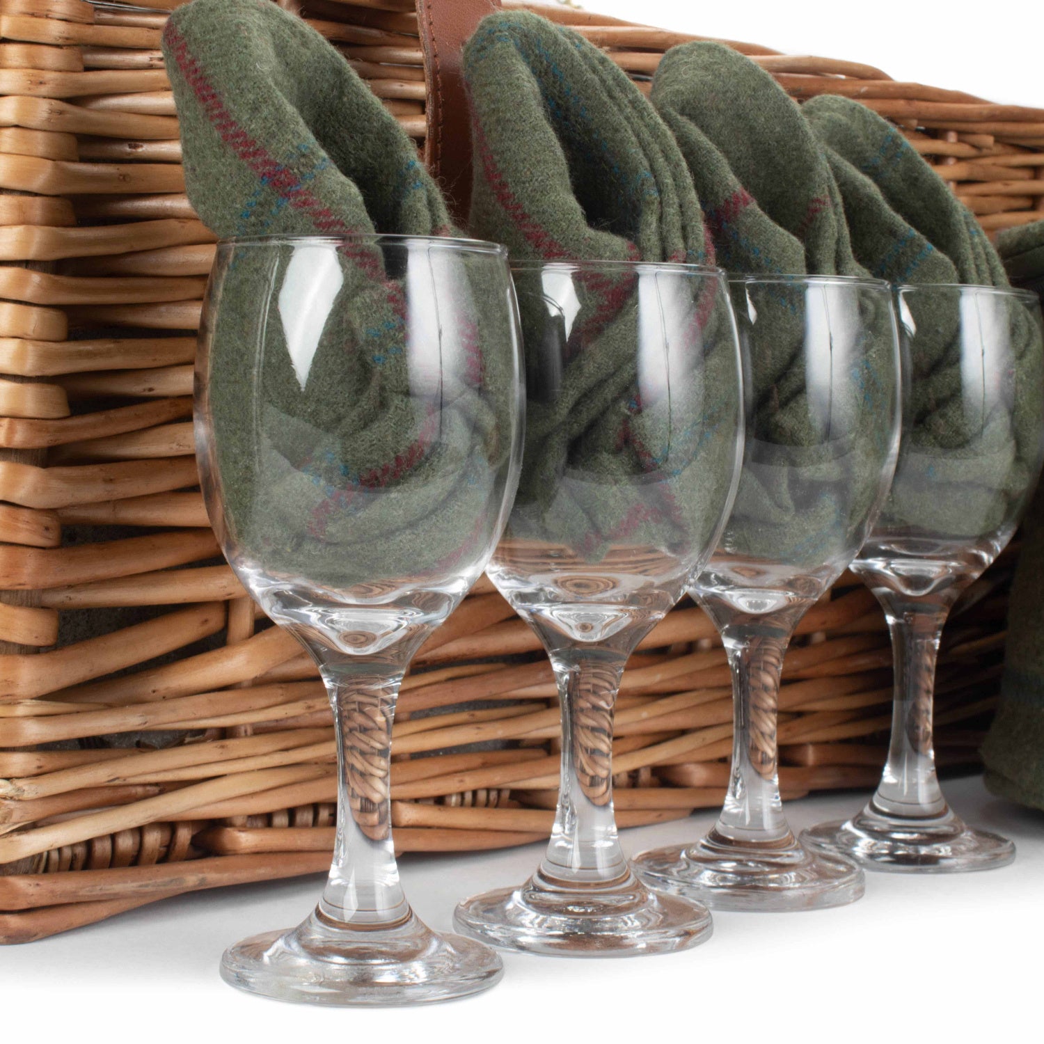 4 Person Deluxe Green Tweed Hamper