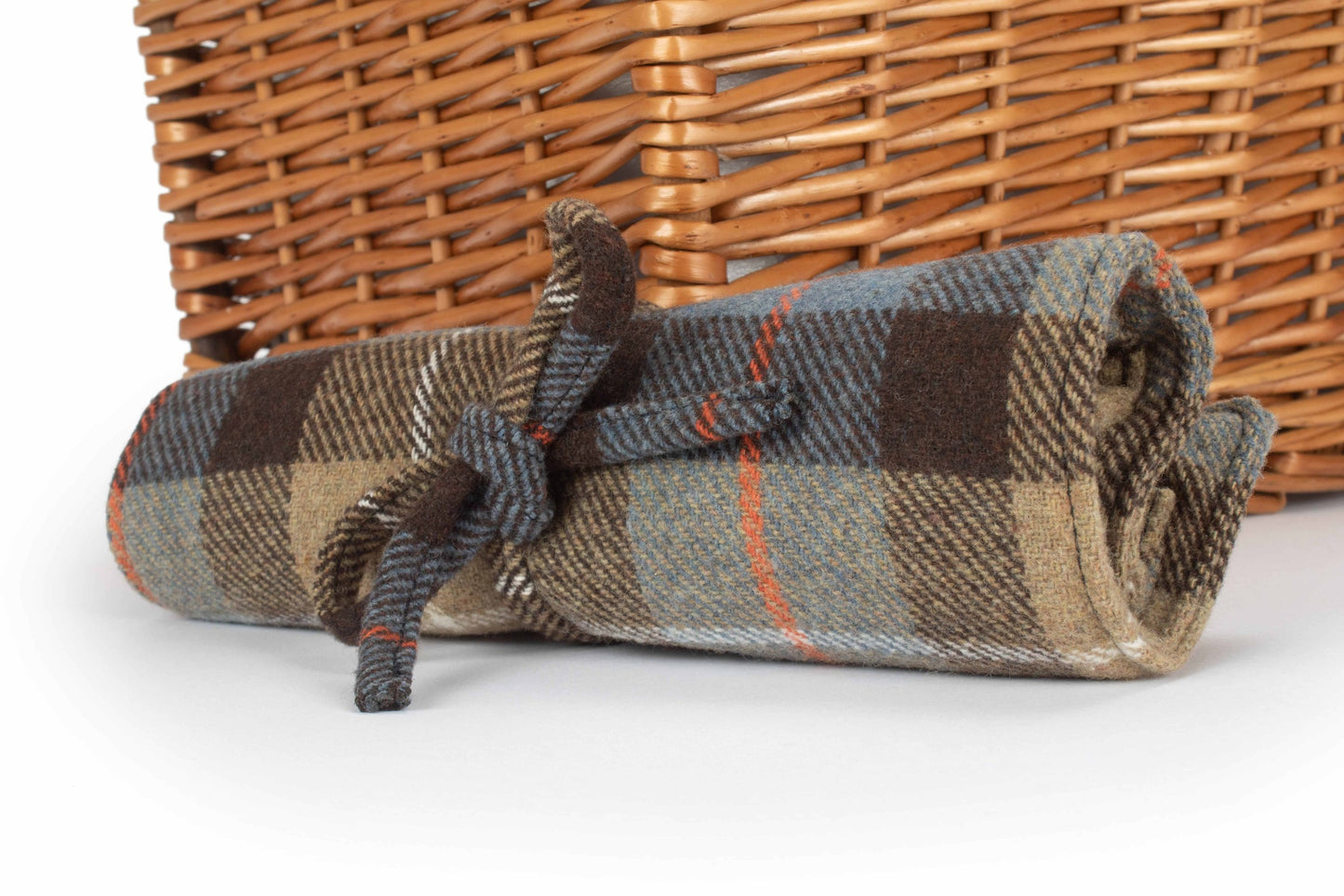 2 Person Ravenstor Double Lidded Hamper