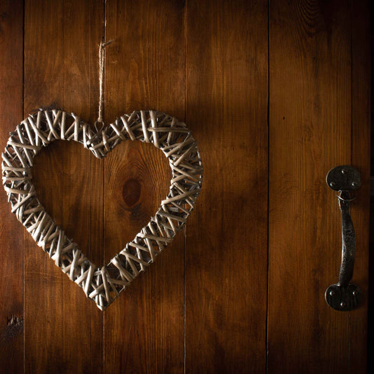 Flat Open Heart Willow Wreath - Large