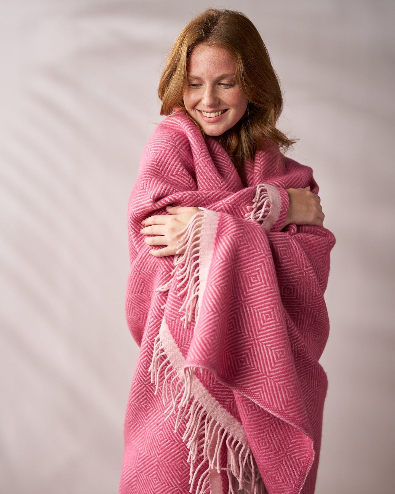Wildweave Blanket: Clover & Briar Rose