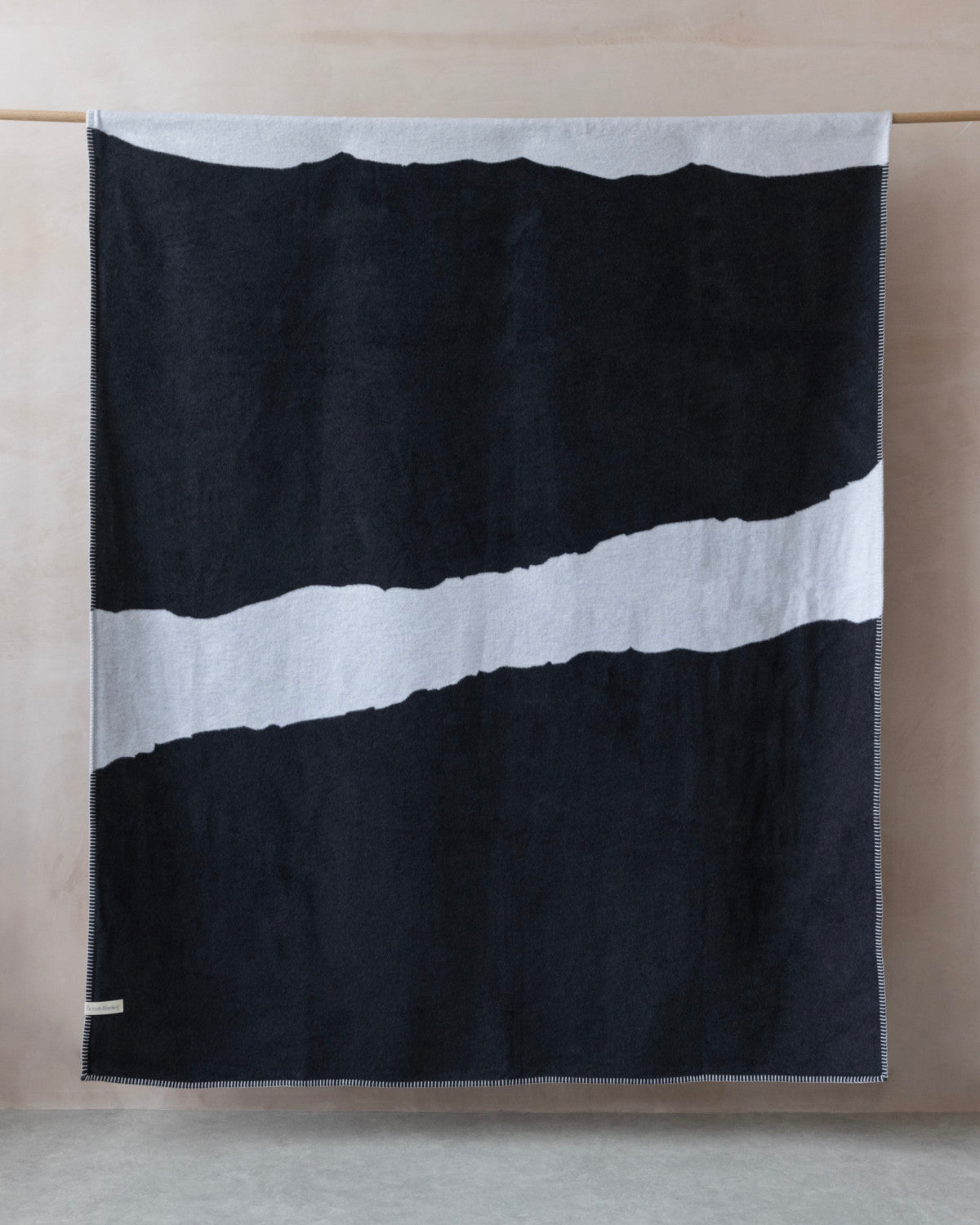 Cloud Cotton Blanket: Strata in Flint
