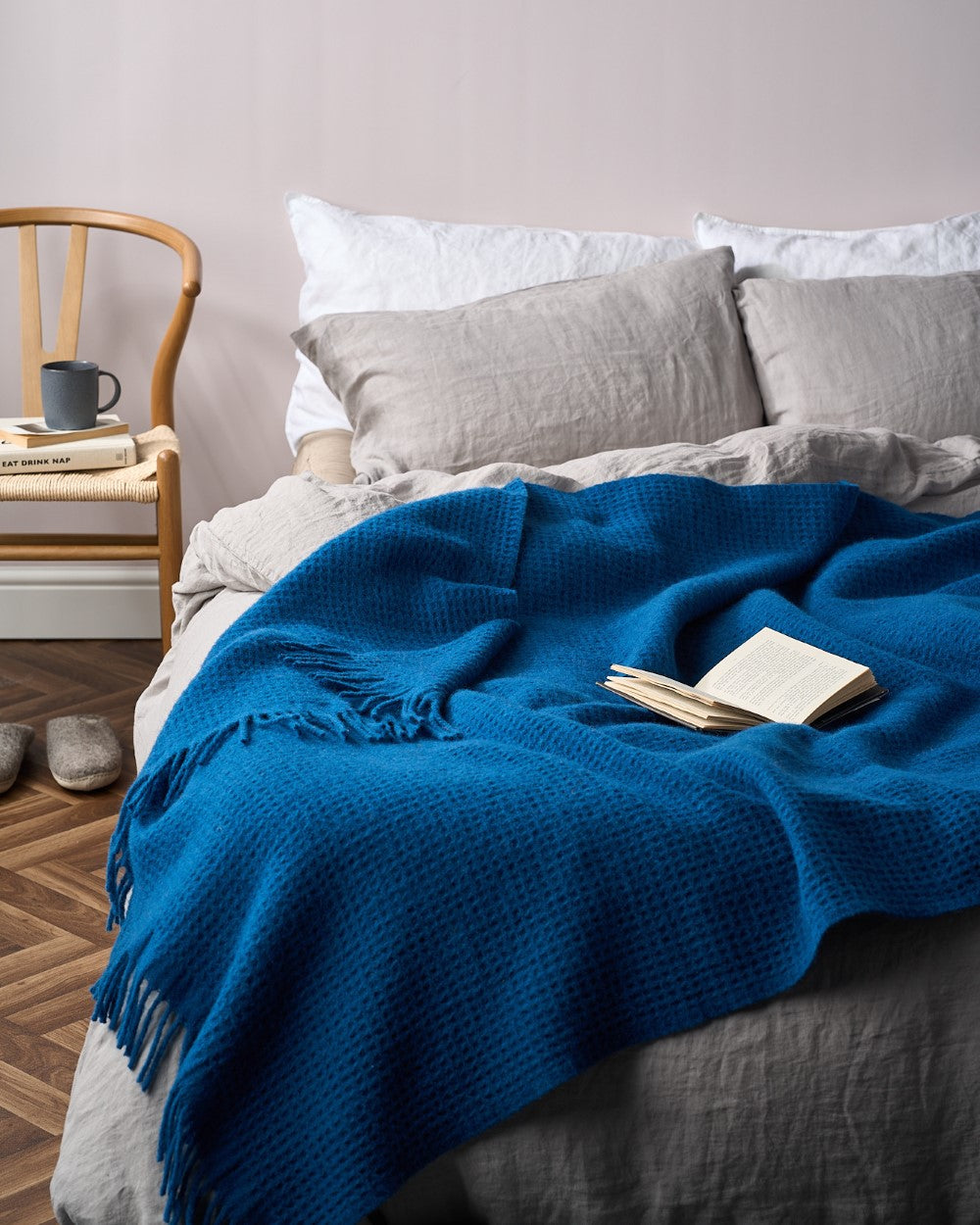 Totterdown Waffle Blanket: Curious