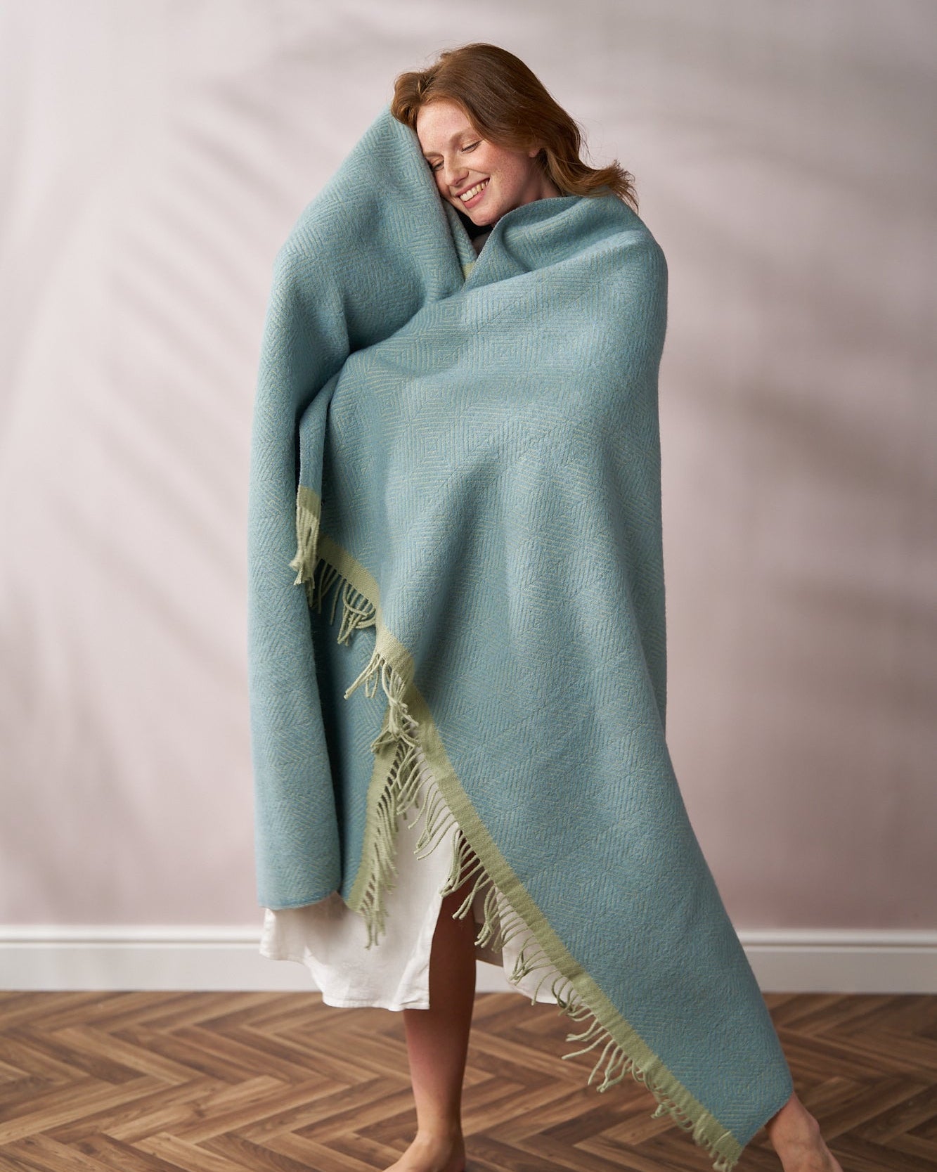 Wildweave Blanket: Sea Holly & Lichen