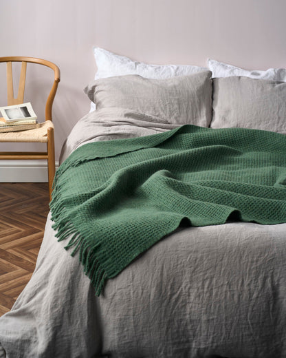 Totterdown Waffle Blanket: College Green
